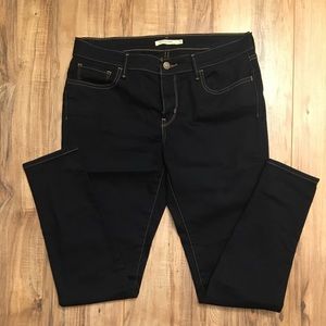 710 Levi’s Super Skinny Jeans